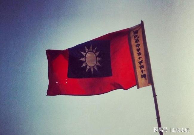 炒糖色千万不能只加清水，大厨教我新方法，颜色红亮，炖肉特别香游戏画面