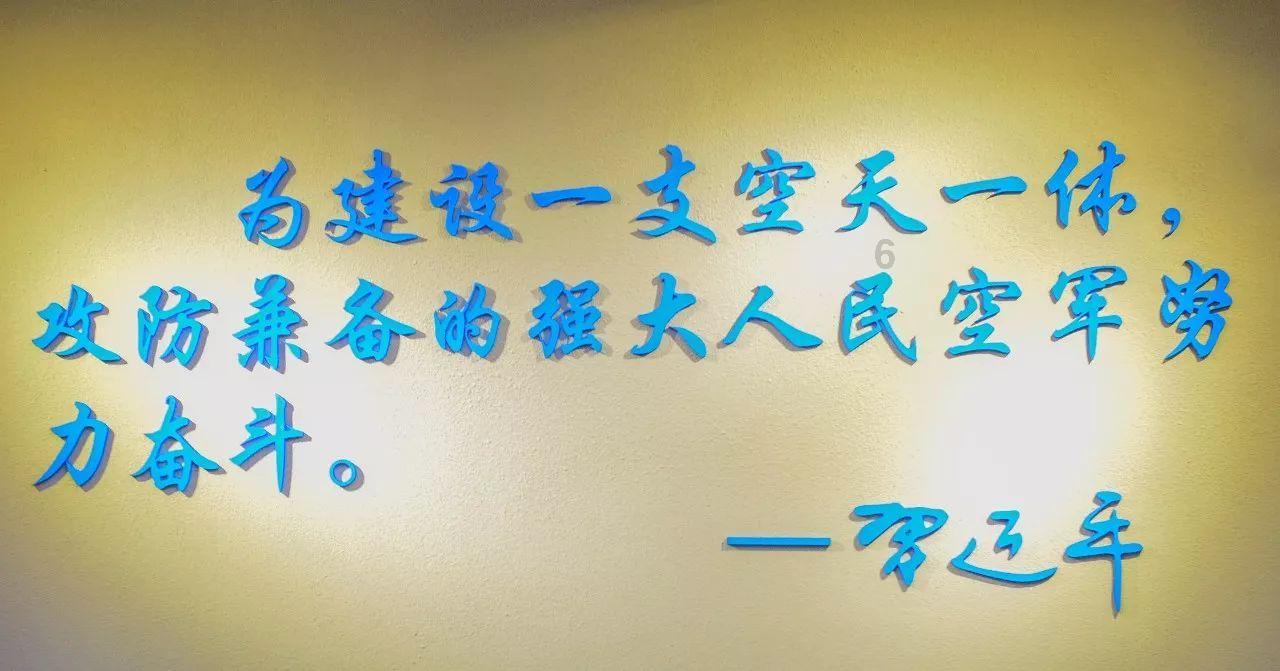 章若楠被赞发量王者,赵露思头发多到要剪薄,乔欣白鹿狂求脱发方法