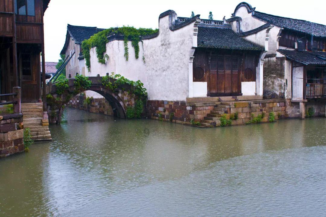 坐火车去秦岭看雪，陕西首趟“银发冰雪游”旅游专列开行