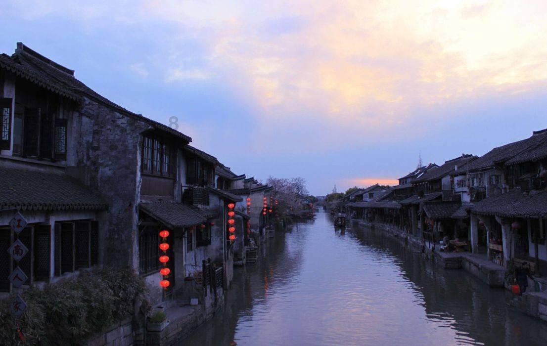 河谷冒险逃生